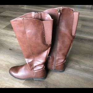 Women’s riding boots